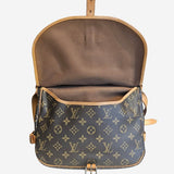 MONOGRAM CANVAS SAUMUR 30