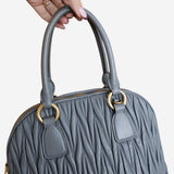 Grå Matelassé Nappa 2-way handbag