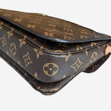Monogram Canvas Pochette metis