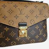 Monogram Canvas reverse Pochette metis