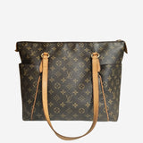 MONOGRAM CANVAS TOTALLY MM