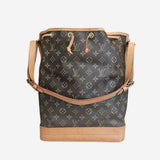 Monogram Canvas Noé