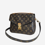 Monogram Canvas Pochette metis