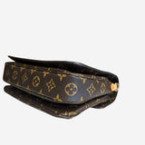 Monogram Canvas Pochette metis