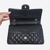 CLASSIC DOUBLE FLAP MEDIUM