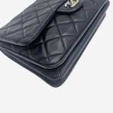 NAVY ACCORDION FLAP