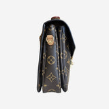 Monogram Canvas Pochette metis