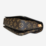 Monogram Canvas Pochette metis