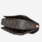 Monogram Canvas Pochette Metis
