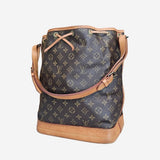 Monogram Canvas Noé
