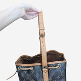 Monogram Canvas Noé