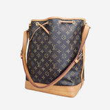 Monogram Canvas Noé