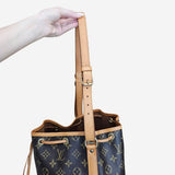 Monogram Canvas Noé