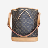 Monogram Canvas Noé