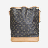 Monogram Canvas Noé