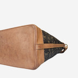 Monogram Canvas Noé