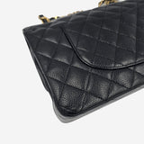 MEDIUM SORT CAVIAR CLASSIC DOUBLE FLAP
