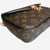 Monogram Canvas Pochette metis