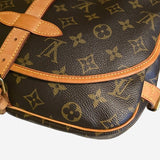 MONOGRAM CANVAS SAUMUR 30