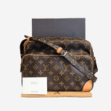 MONOGRAM CANVAS NILE MM