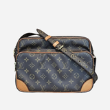 MONOGRAM CANVAS NILE MM