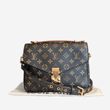 Monogram Canvas Pochette metis