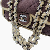 shearling single flap bag medium taske fra brand: CHANEL - We Do Vintage