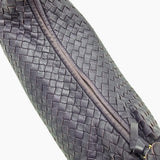 CLASSIC VENETA HOBO MØRK LILLA MEDIUM taske fra brand: BOTTEGA VENETA - We Do Vintage