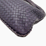 CLASSIC VENETA HOBO MØRK LILLA MEDIUM taske fra brand: BOTTEGA VENETA - We Do Vintage