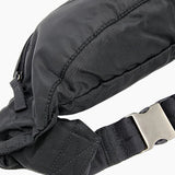 SORT NYLON BÆLTETASKE taske fra brand: PRADA - We Do Vintage