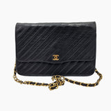 vintage diagonal quilted flap bag taske fra brand: CHANEL - We Do Vintage