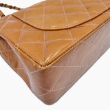 ORANGE PATENT CLASSIC FLAP SMALL taske fra brand: CHANEL - We Do Vintage