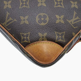 MONOGRAM CANVAS NILE MM taske fra brand: LOUIS VUITTON - We Do Vintage