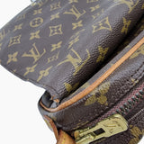 MONOGRAM CANVAS SAINT GERMAIN taske fra brand: LOUIS VUITTON - We Do Vintage