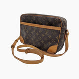 MONOGRAM CANVAS TROCADÉRO 30 taske fra brand: LOUIS VUITTON - We Do Vintage