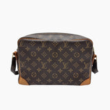 MONOGRAM CANVAS NILE MM taske fra brand: LOUIS VUITTON - We Do Vintage