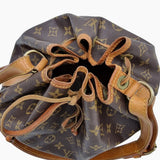MONOGRAM CANVAS PETIT NOÉ taske fra brand: LOUIS VUITTON - We Do Vintage