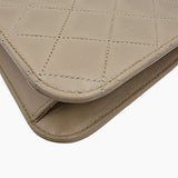 VINTAGE BEIGE FULL FLAP BAG taske fra brand: CHANEL - We Do Vintage