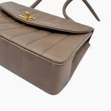 Vintage Mademoiselle quilted flap bag taske fra brand: CHANEL - We Do Vintage