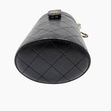 Vanity bag with chain taske fra brand: CHANEL - We Do Vintage