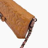 ORANGE CAMELLIA PATENT FLAP BAG taske fra brand: CHANEL - We Do Vintage