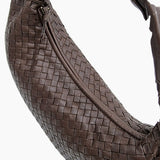 MEDIUM MØRKEBRUN CLASSIC VENETA HOBO taske fra brand: BOTTEGA VENETA - We Do Vintage