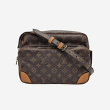 MONOGRAM CANVAS NILE MM taske fra brand: LOUIS VUITTON - We Do Vintage