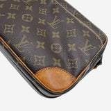 MONOGRAM CANVAS NILE MM taske fra brand: LOUIS VUITTON - We Do Vintage