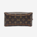 MONOGRAM CANVAS BLOIS taske fra brand: LOUIS VUITTON - We Do Vintage