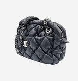 sort Bubble Quilt Camera bag taske fra brand: CHANEL - We Do Vintage