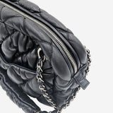 sort Bubble Quilt Camera bag taske fra brand: CHANEL - We Do Vintage