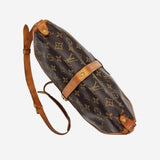 MONOGRAM CANVAS SAUMUR 30 taske fra brand: LOUIS VUITTON - We Do Vintage
