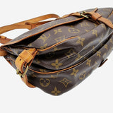 MONOGRAM CANVAS SAUMUR 30 taske fra brand: LOUIS VUITTON - We Do Vintage