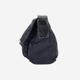 SORT NYLON CROSSBODY taske fra brand: PRADA - We Do Vintage
